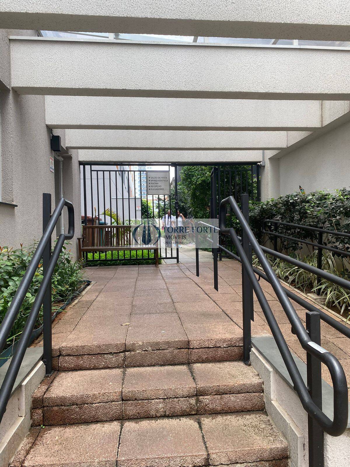 Apartamento à venda com 1 quarto, 24m² - Foto 10