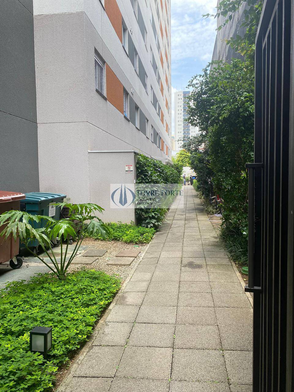 Apartamento à venda com 1 quarto, 24m² - Foto 21