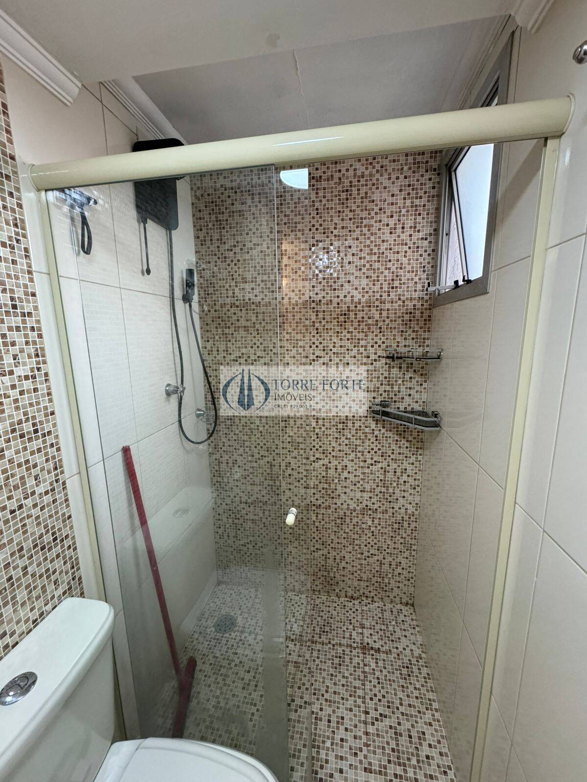 Apartamento para alugar com 2 quartos, 68m² - Foto 15