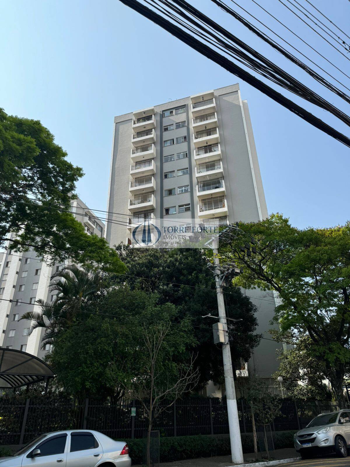 Apartamento para alugar com 2 quartos, 68m² - Foto 19