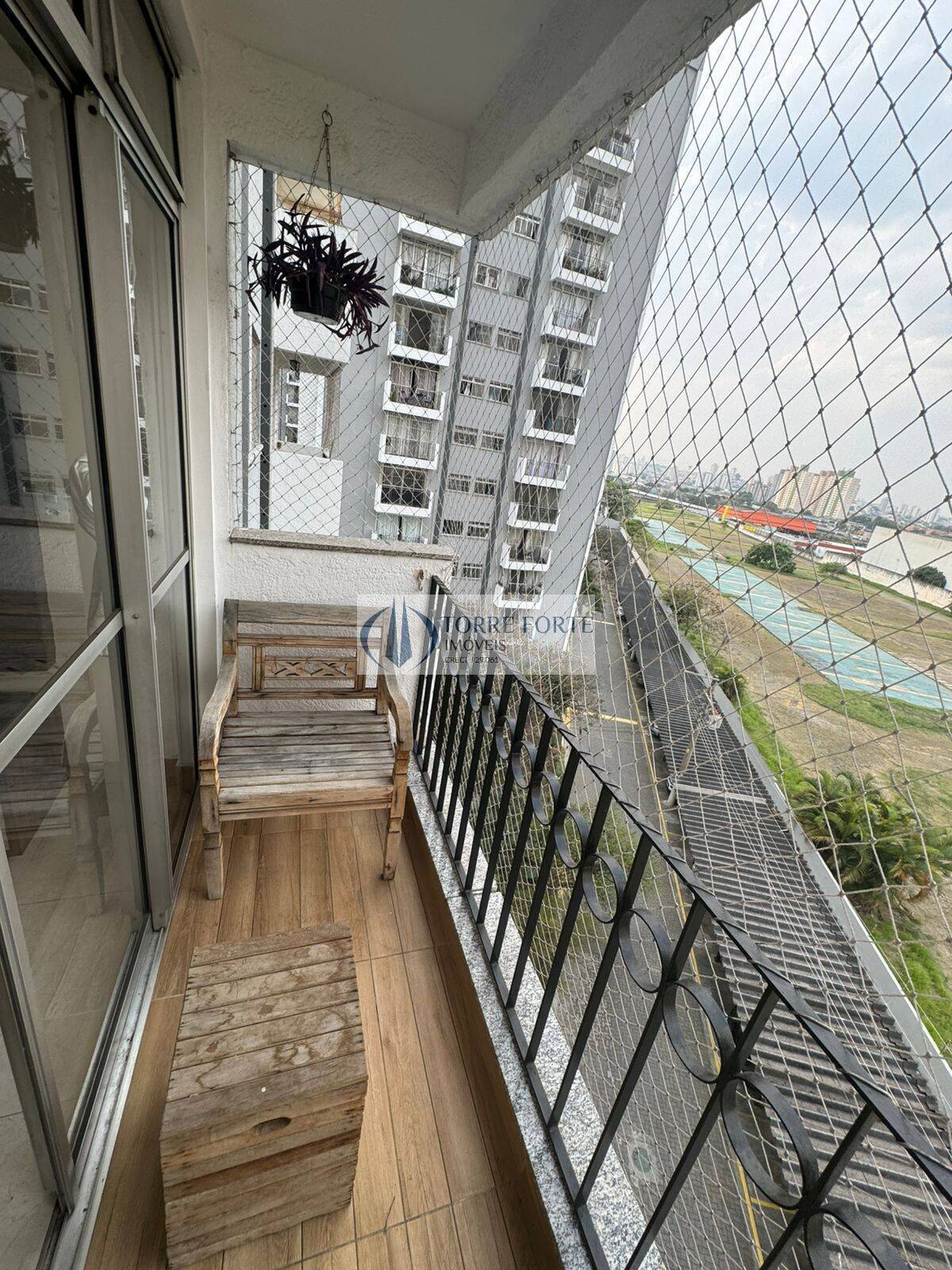 Apartamento para alugar com 2 quartos, 68m² - Foto 6