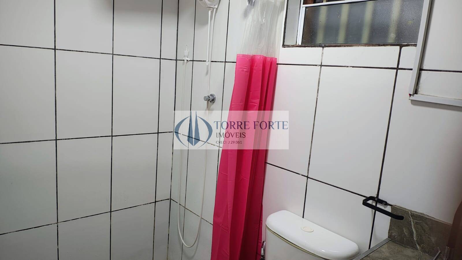 Casa à venda com 2 quartos, 125m² - Foto 7