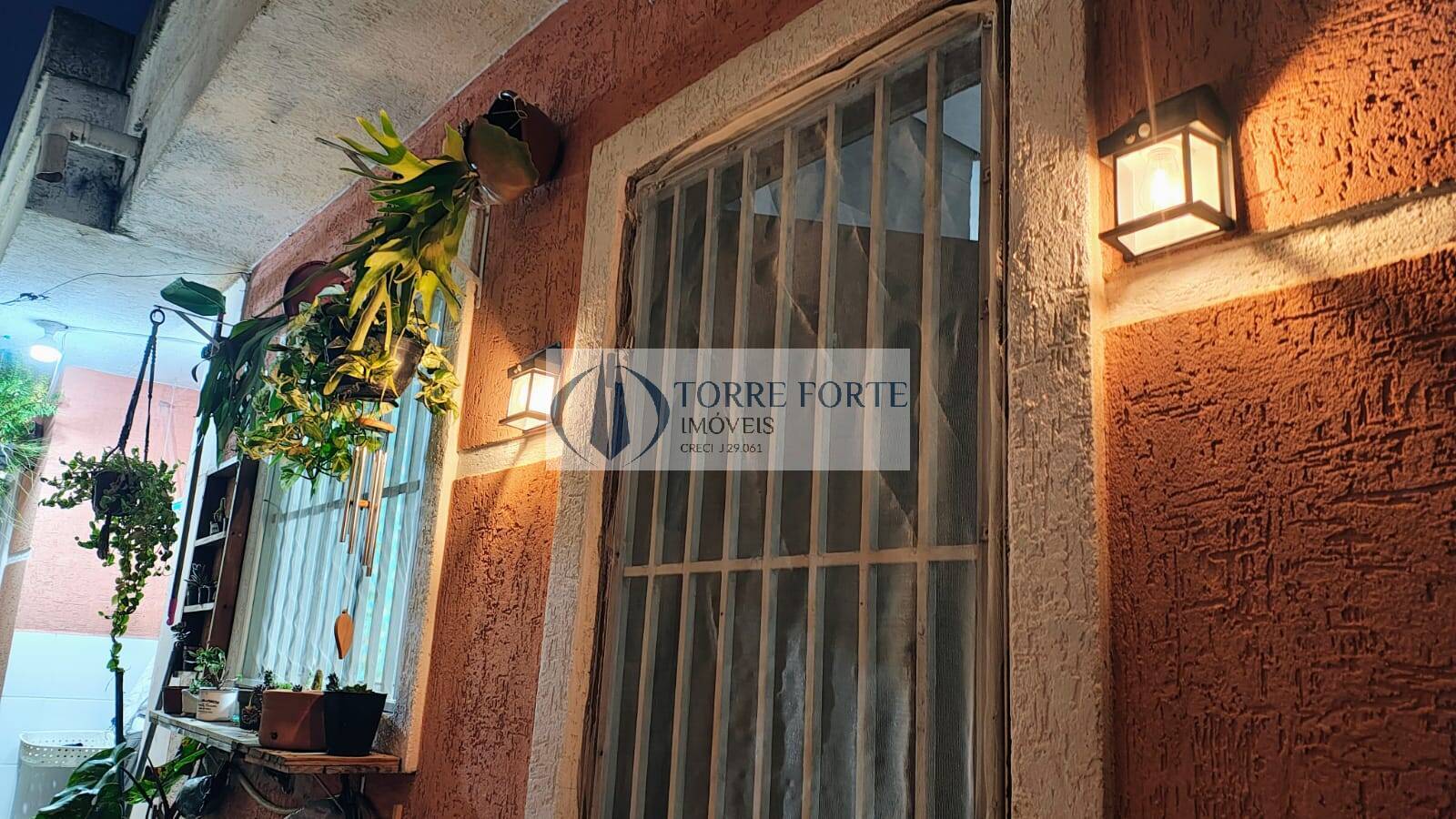 Casa à venda com 2 quartos, 125m² - Foto 10