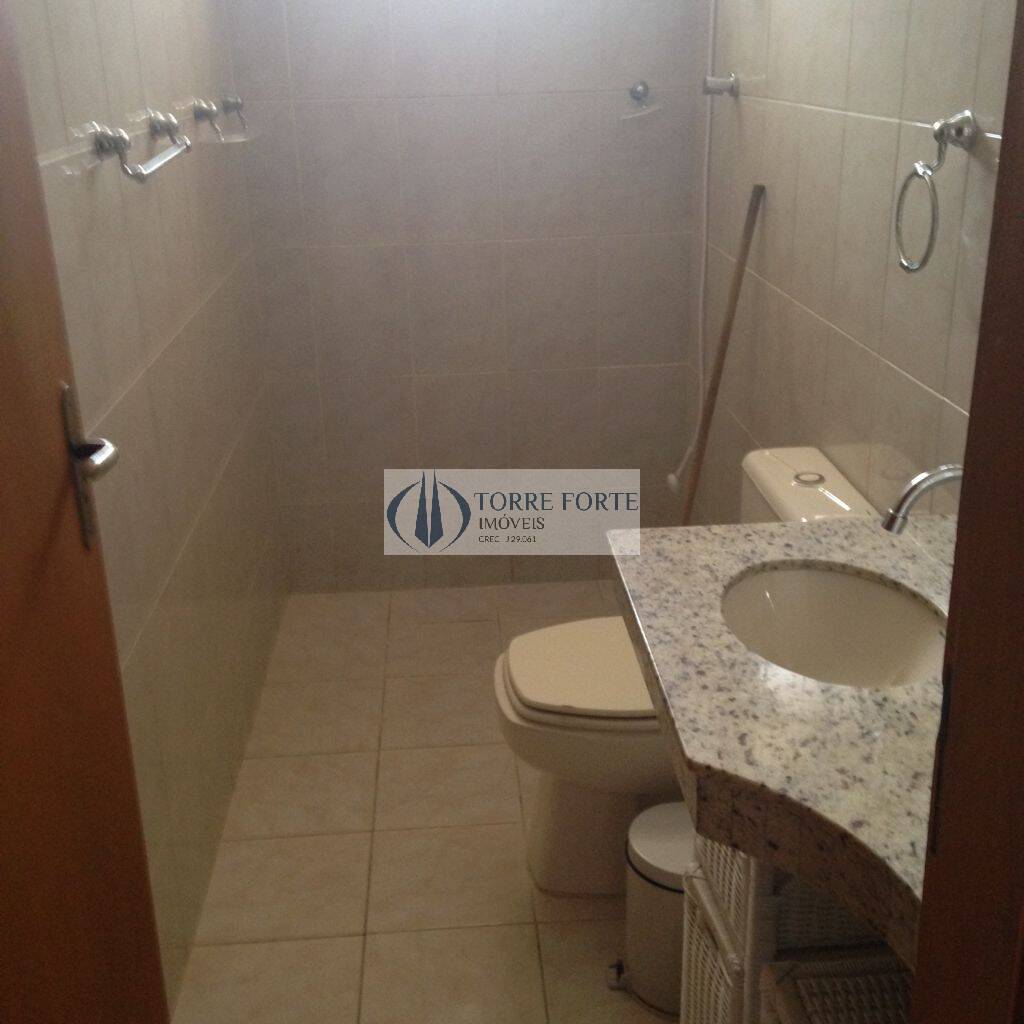 Casa à venda com 4 quartos, 163m² - Foto 11