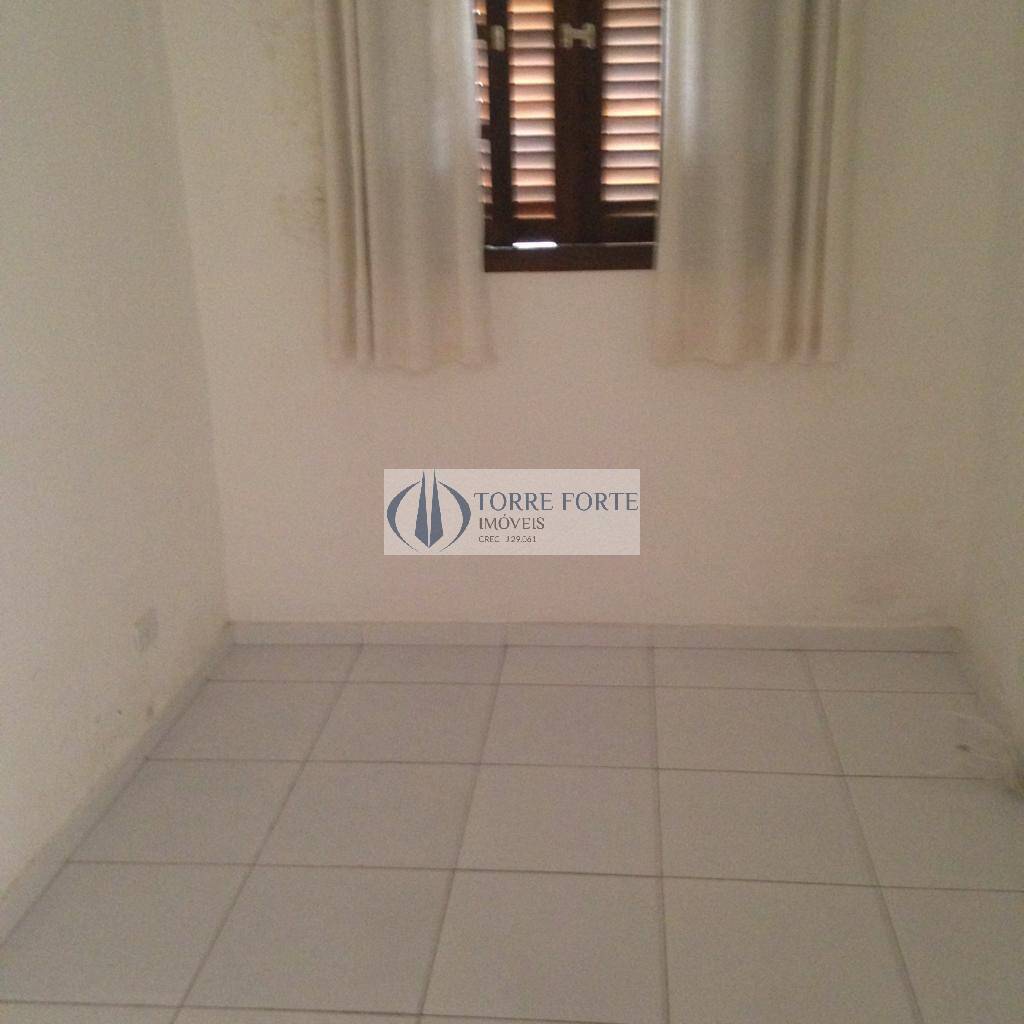 Casa à venda com 4 quartos, 163m² - Foto 18