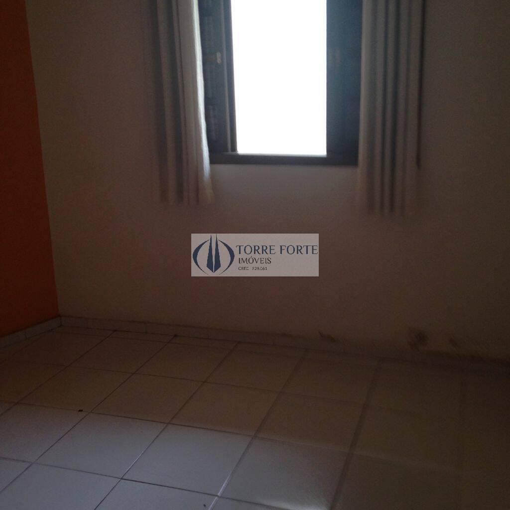 Casa à venda com 4 quartos, 163m² - Foto 30