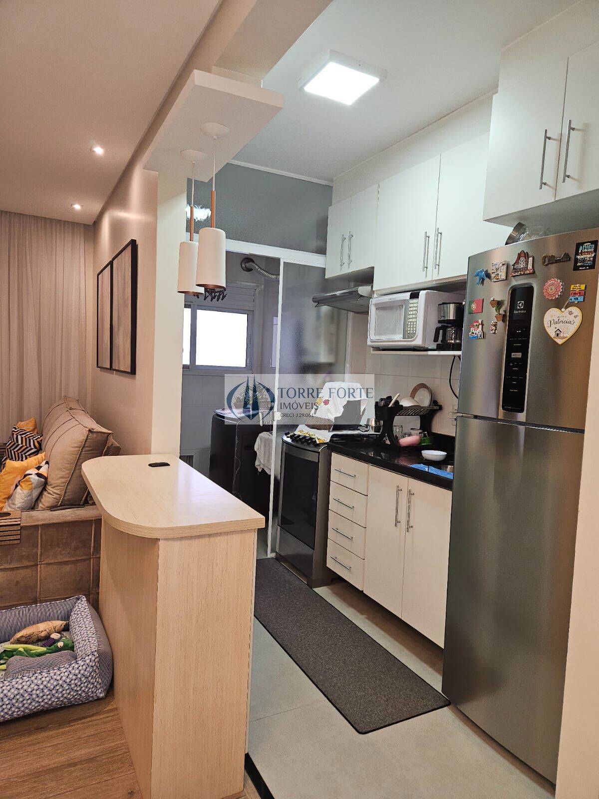 Apartamento à venda com 2 quartos, 67m² - Foto 7
