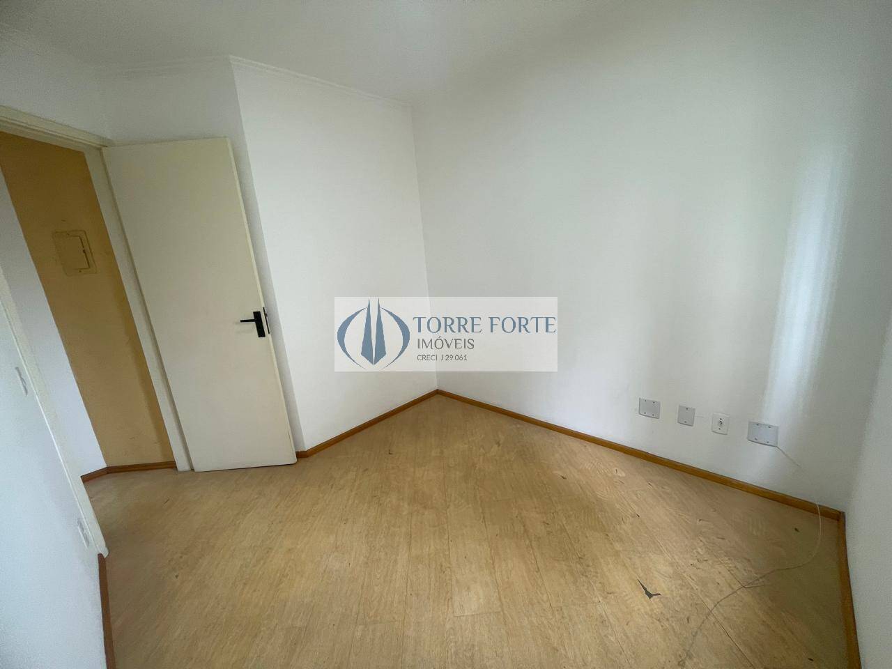 Apartamento à venda com 2 quartos, 56m² - Foto 10