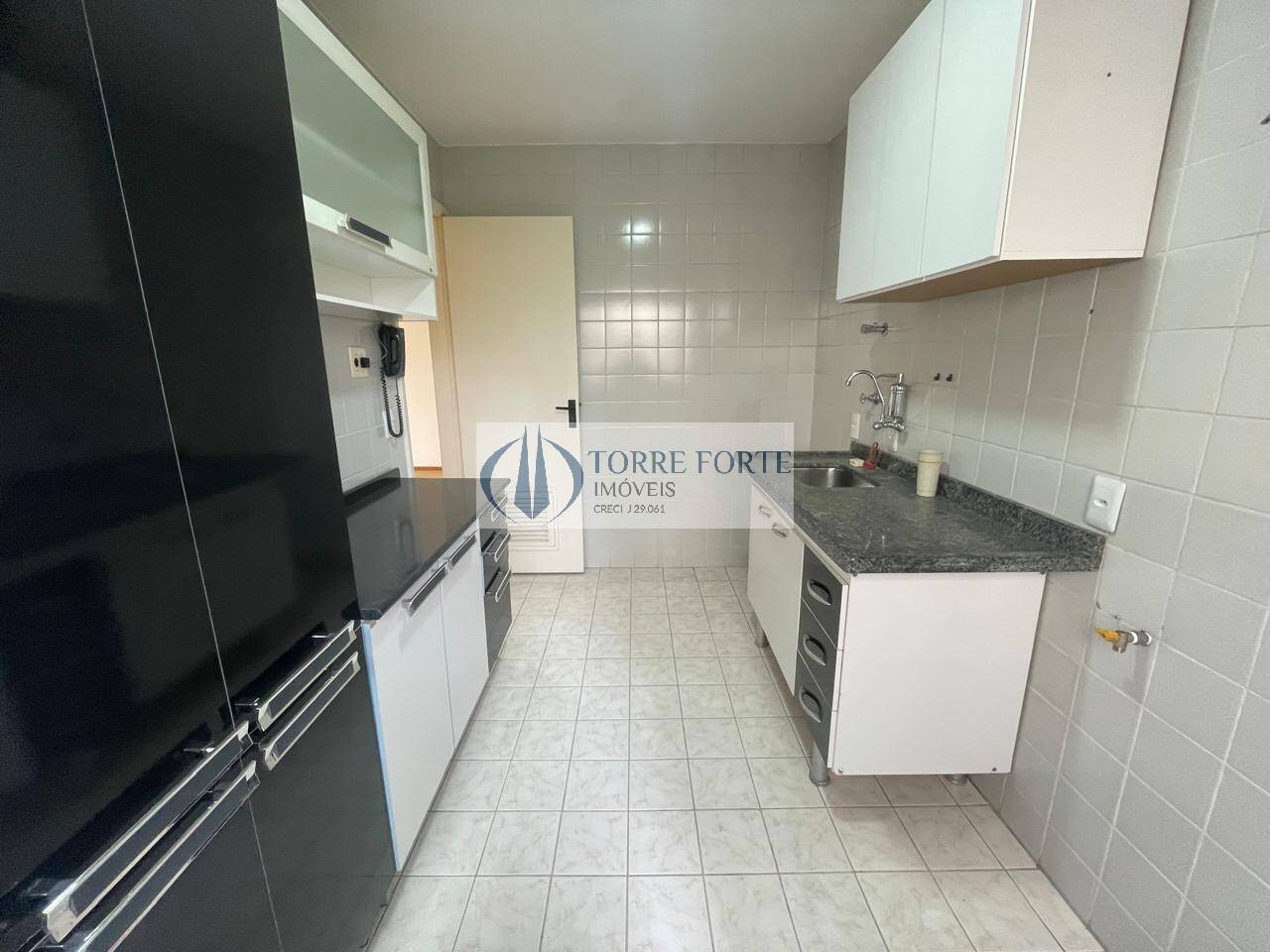 Apartamento à venda com 2 quartos, 56m² - Foto 18