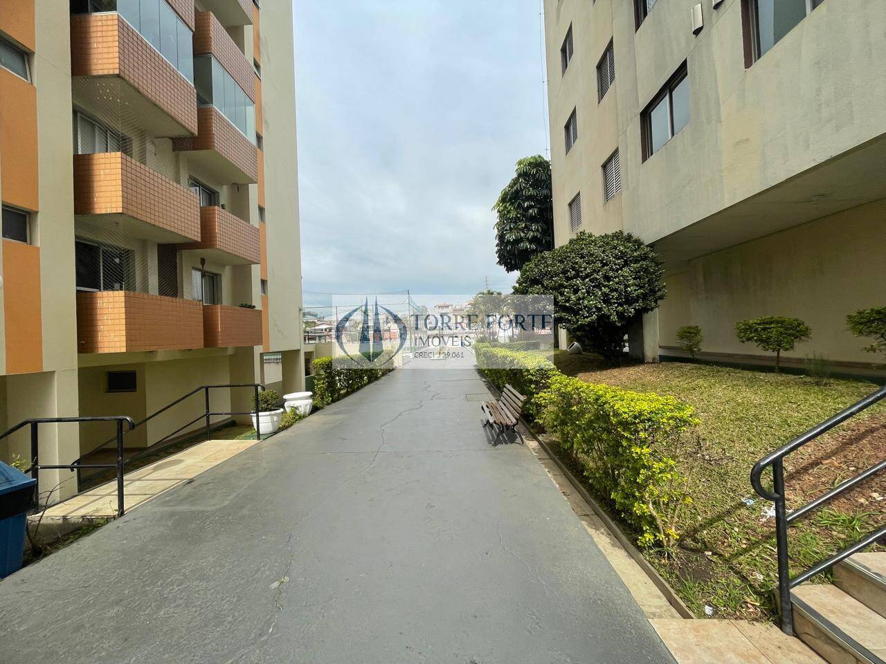 Apartamento à venda com 2 quartos, 56m² - Foto 23