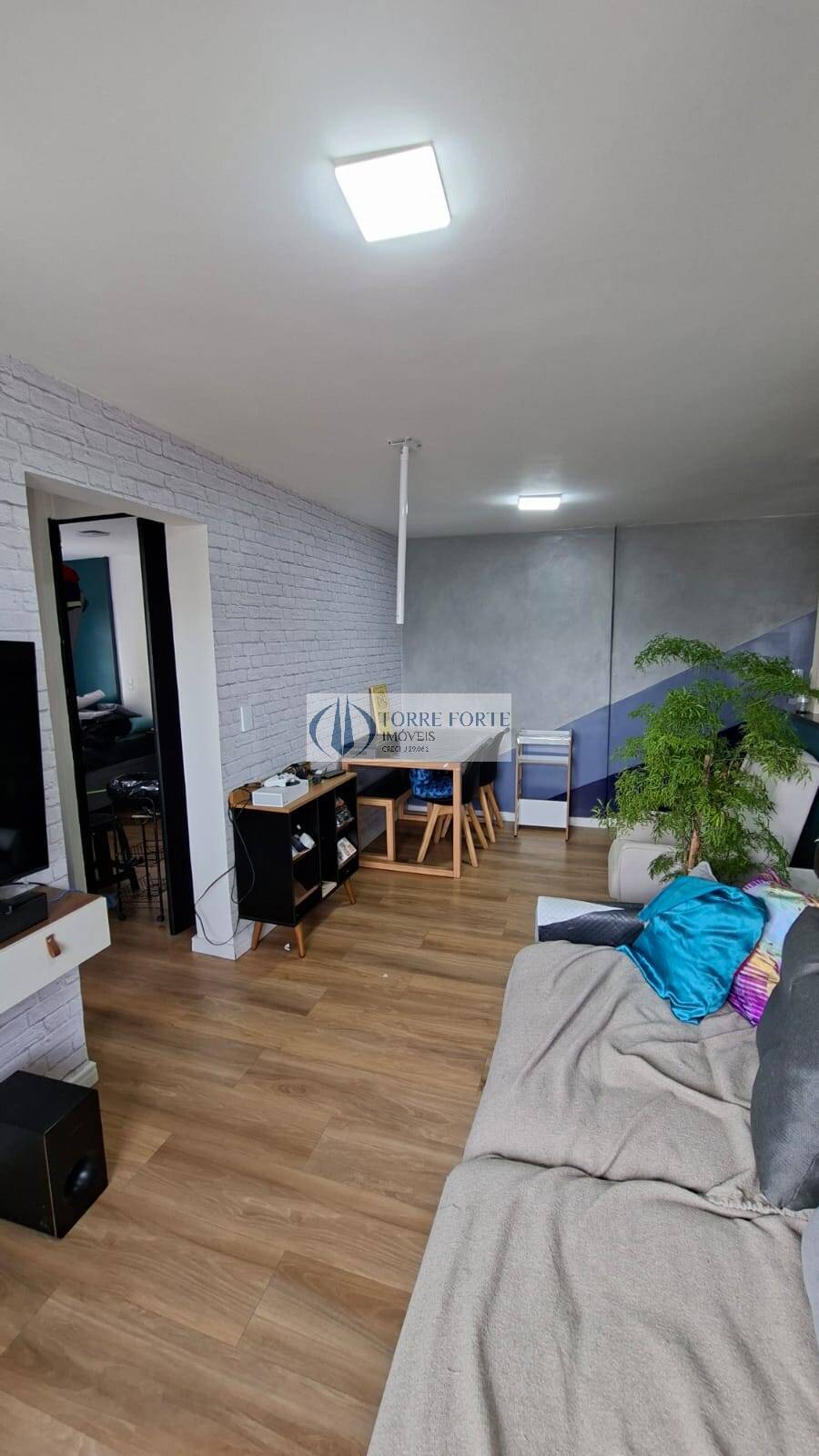 Apartamento à venda com 2 quartos, 52m² - Foto 2