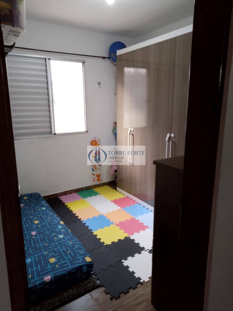 Apartamento à venda com 2 quartos, 57m² - Foto 2