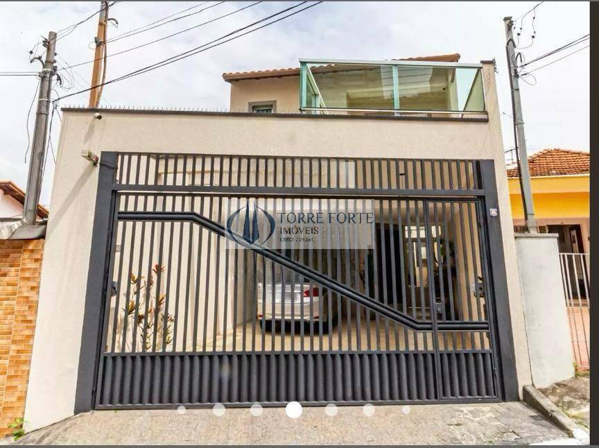 Sobrado, 3 quartos, 235 m² - Foto 1