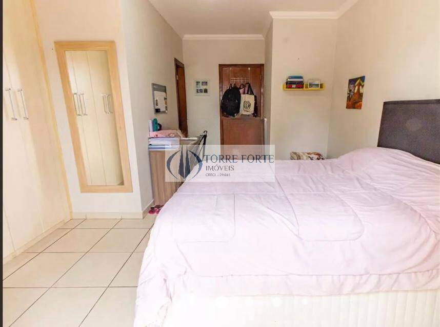 Sobrado, 3 quartos, 235 m² - Foto 27