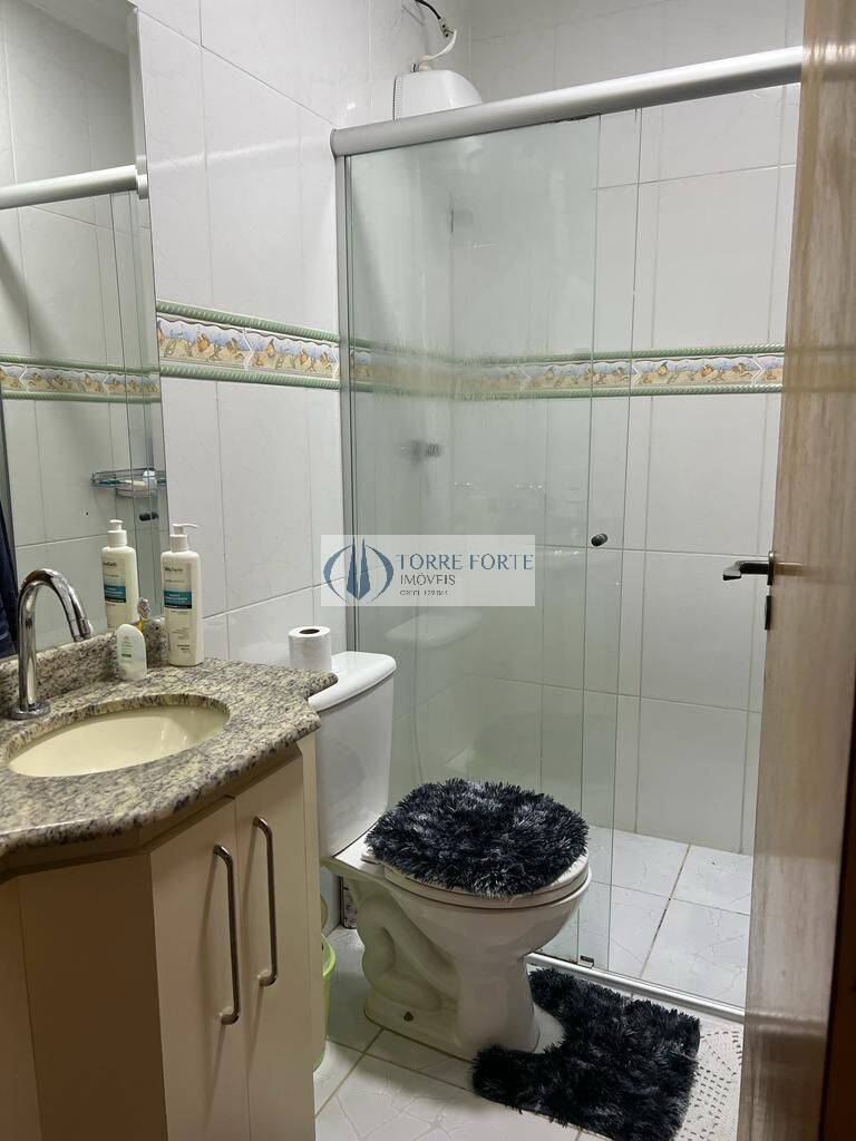 Casa, 3 quartos, 220 m² - Foto 10
