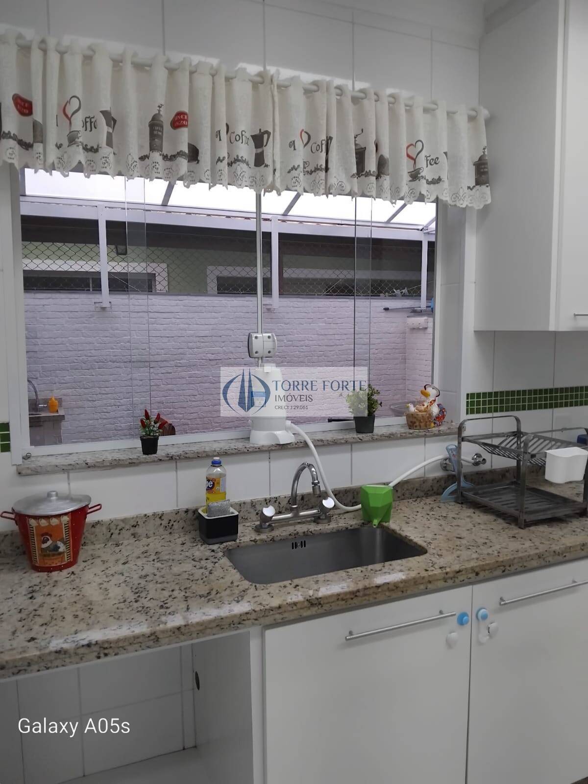 Casa à venda com 3 quartos, 180m² - Foto 7