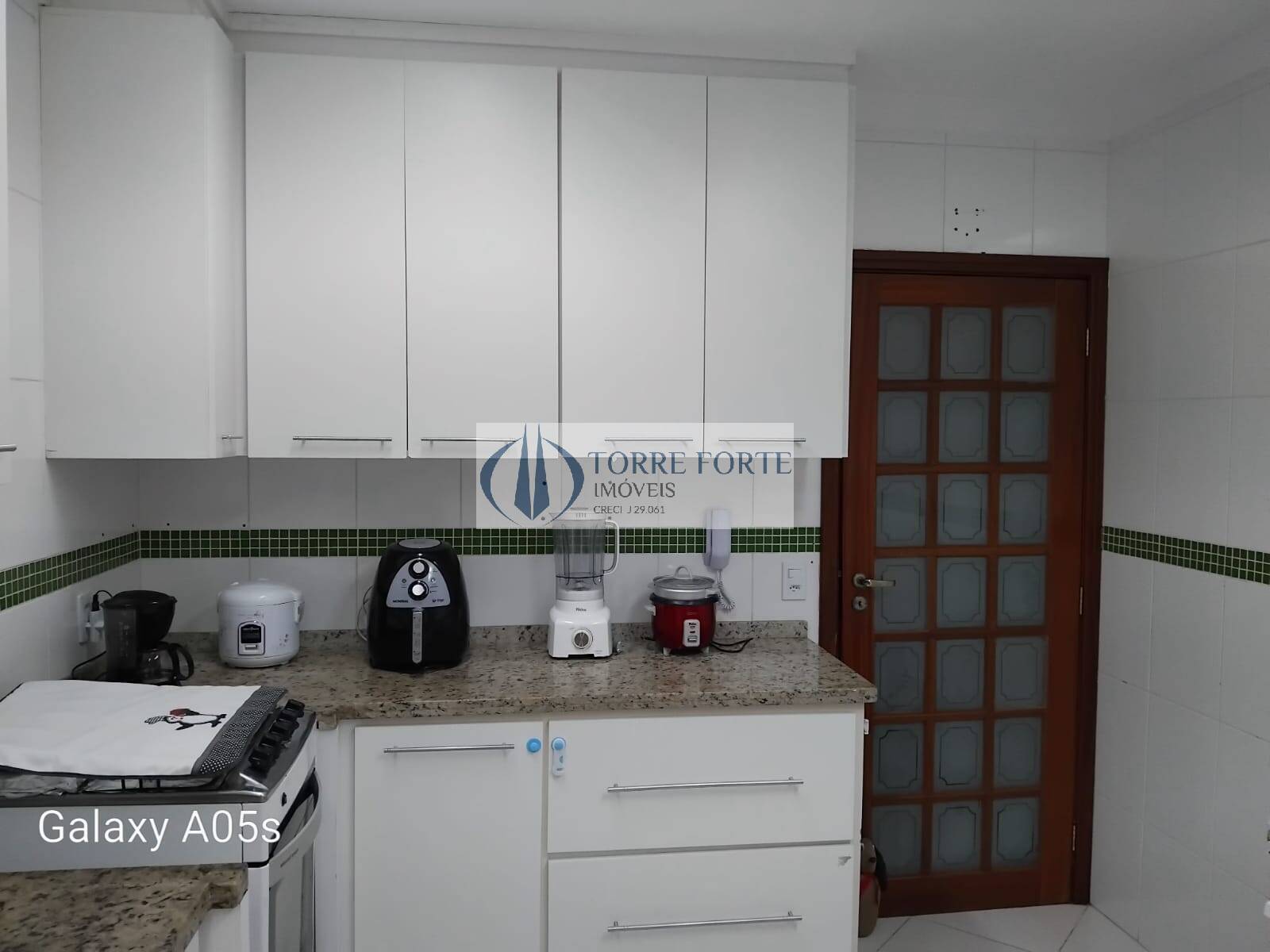 Casa à venda com 3 quartos, 180m² - Foto 5