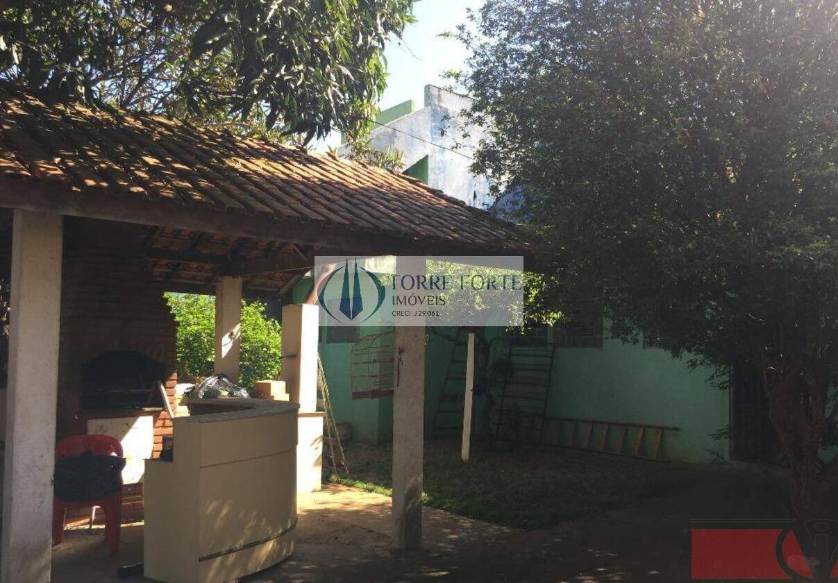Casa, 3 quartos, 210 m² - Foto 14