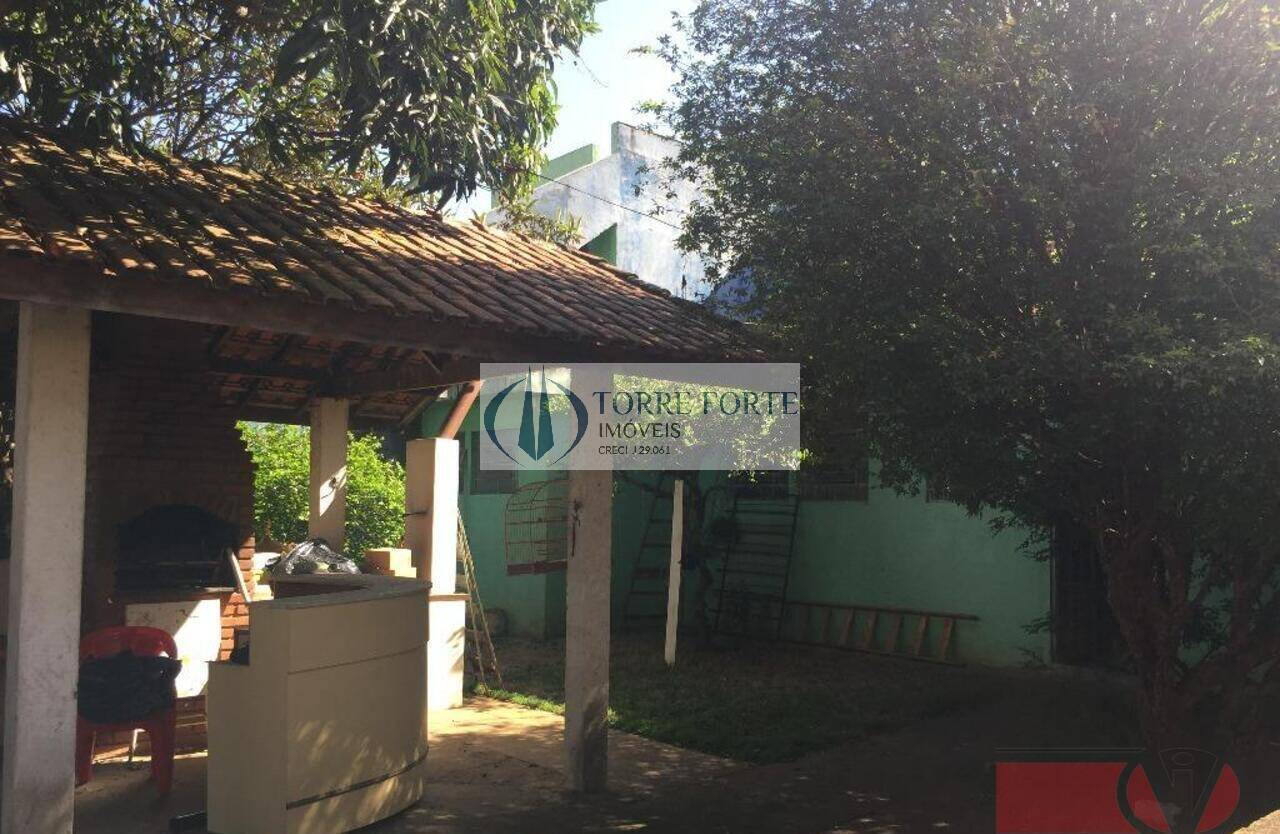 Casa, 3 quartos, 210 m² - Foto 17