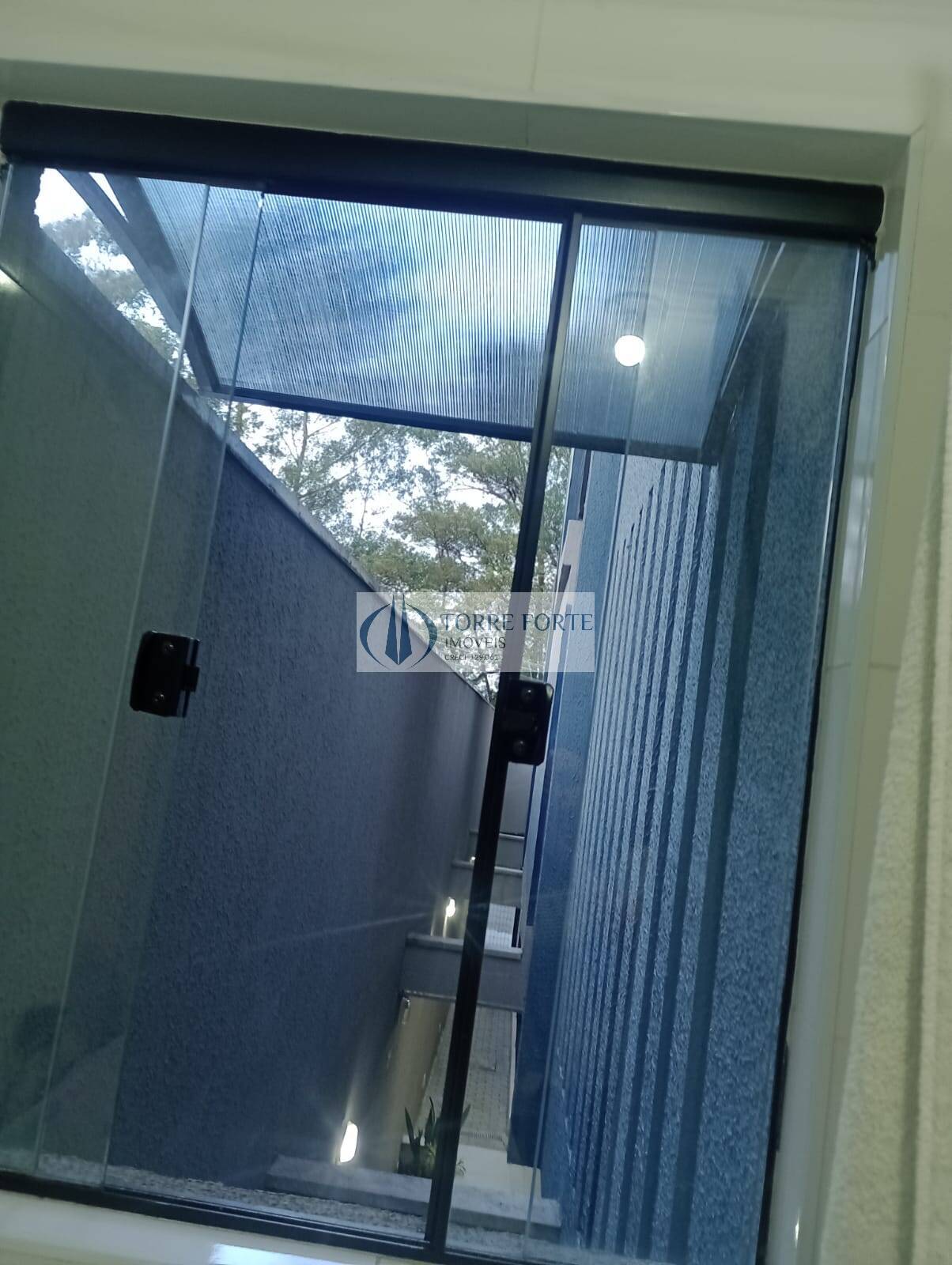 Apartamento à venda com 2 quartos, 43m² - Foto 22