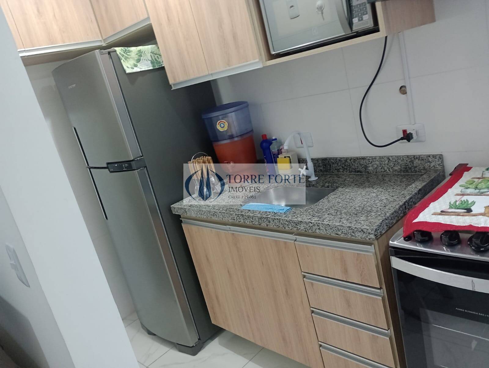 Apartamento à venda com 2 quartos, 43m² - Foto 7