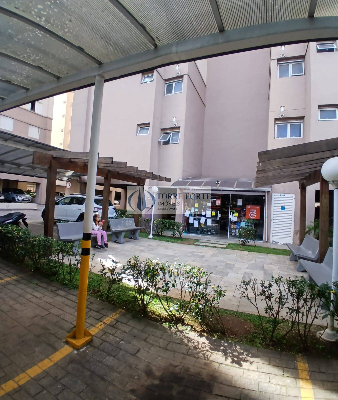 Apartamento à venda com 2 quartos, 51m² - Foto 3