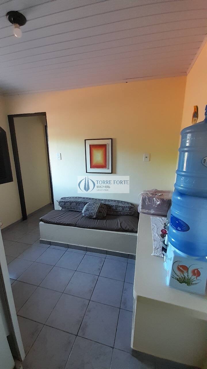 Casa à venda com 6 quartos, 1200m² - Foto 45