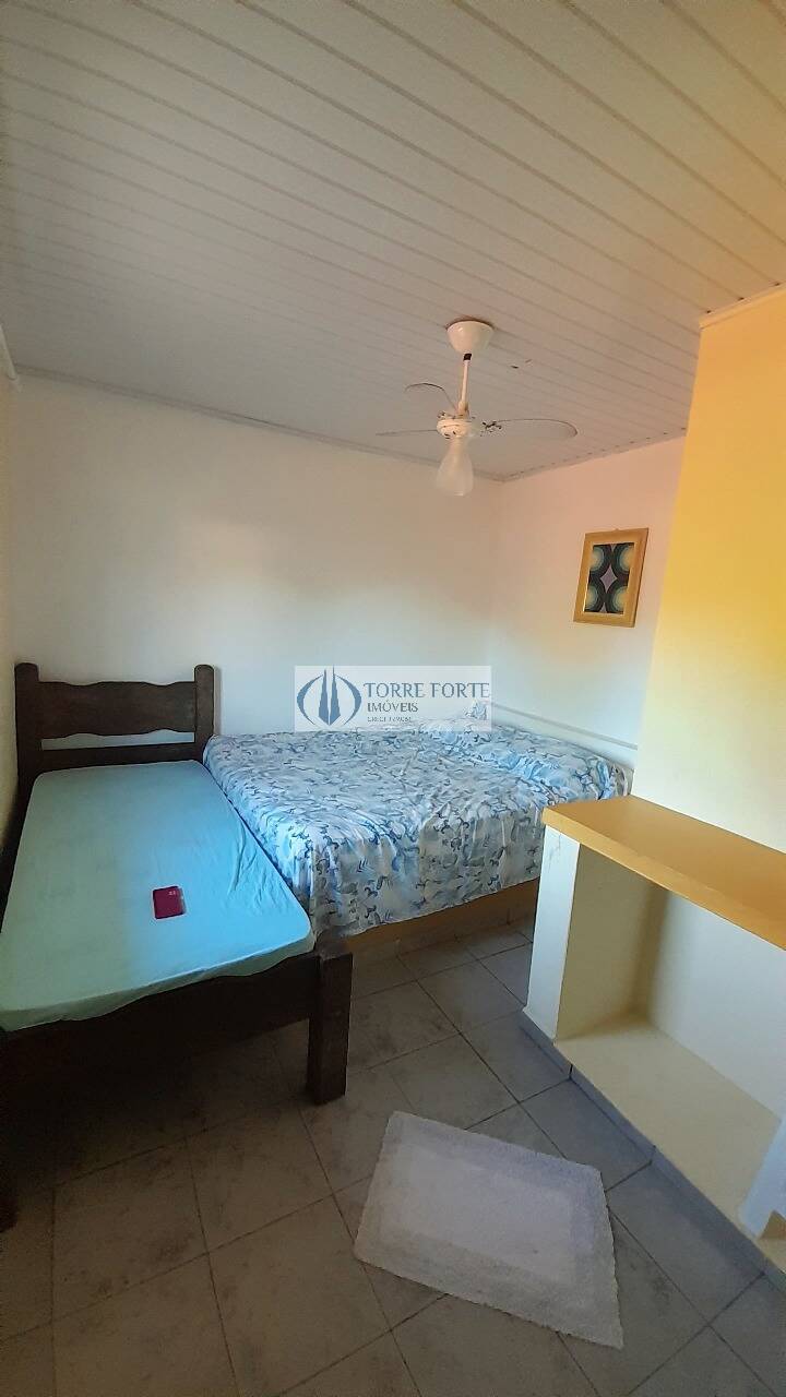 Casa à venda com 6 quartos, 1200m² - Foto 50