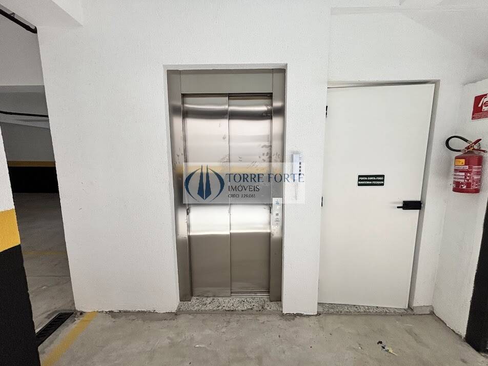 Apartamento à venda com 2 quartos, 45m² - Foto 19
