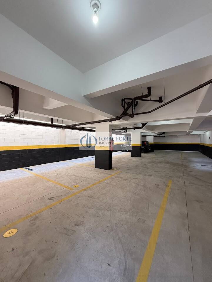 Apartamento à venda com 2 quartos, 35m² - Foto 17