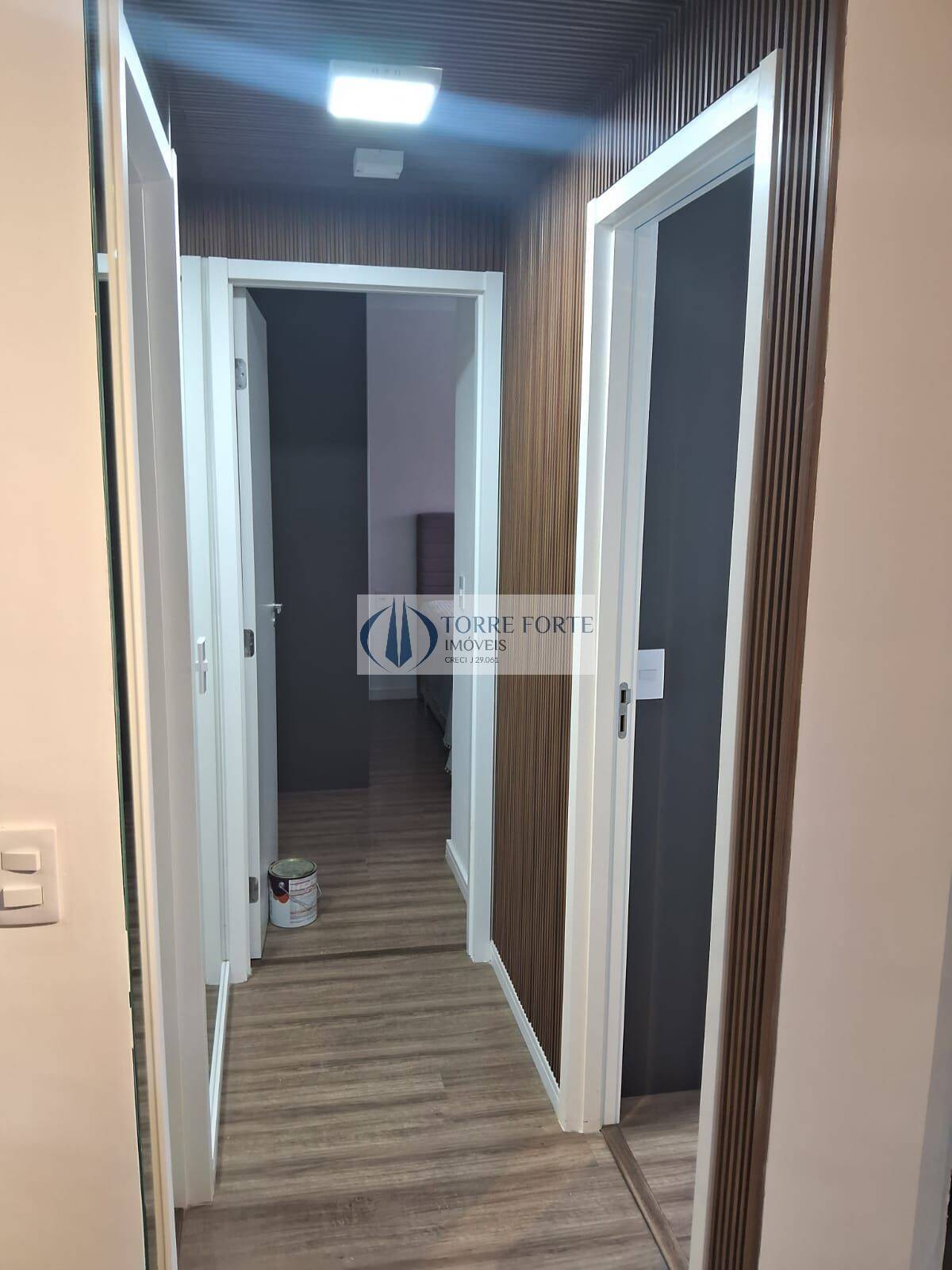 Apartamento à venda com 2 quartos, 66m² - Foto 11