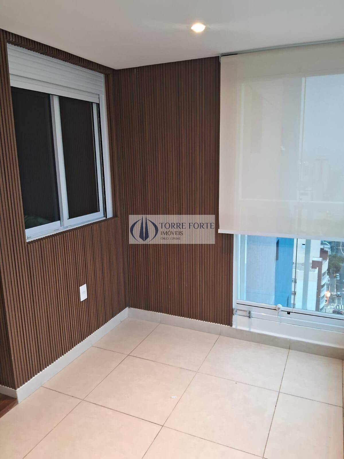 Apartamento à venda com 2 quartos, 66m² - Foto 21