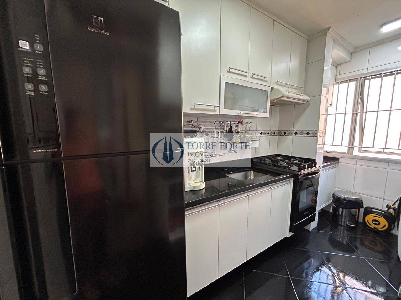Apartamento à venda com 3 quartos, 68m² - Foto 6