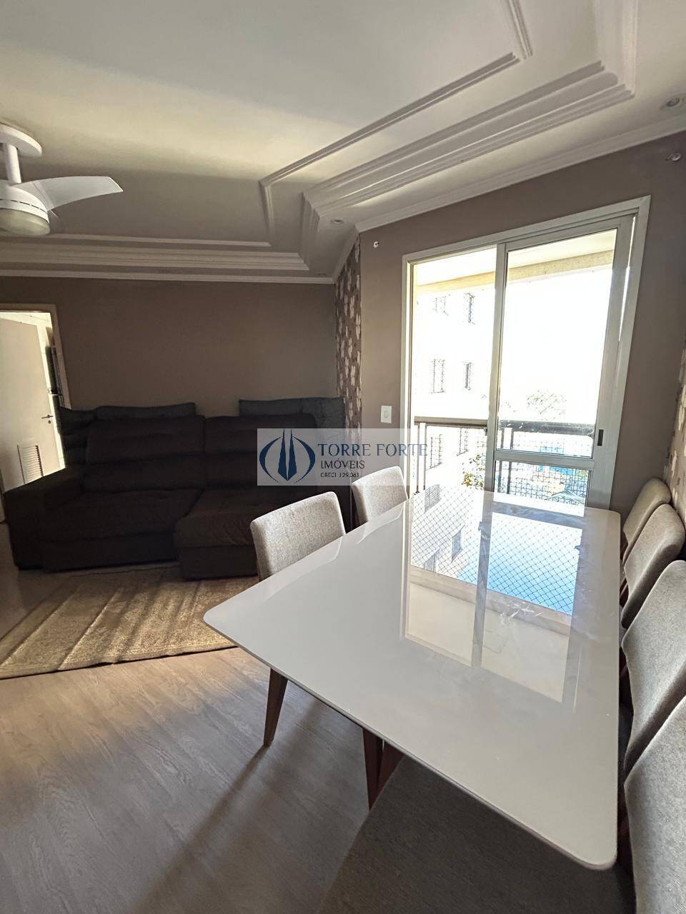 Apartamento à venda com 3 quartos, 68m² - Foto 3