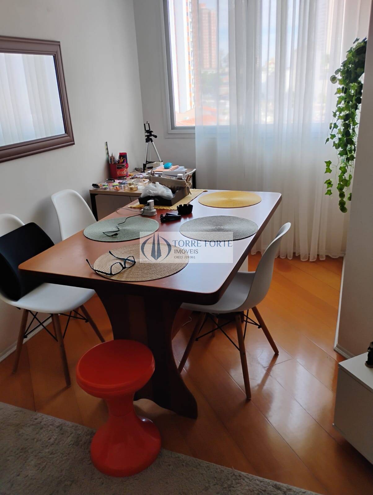 Apartamento à venda com 2 quartos, 45m² - Foto 3