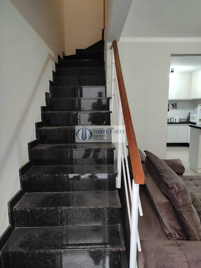 Casa de Condomínio à venda com 2 quartos, 64m² - Foto 6