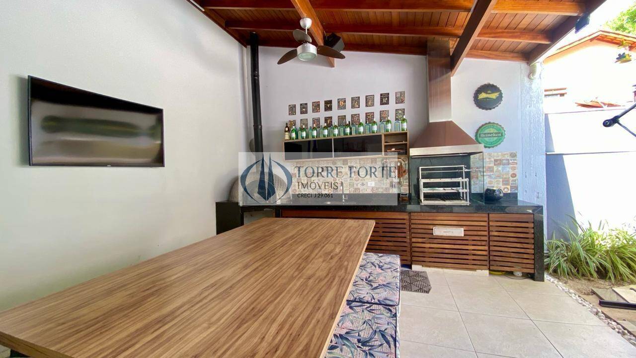 Casa de Condomínio à venda com 4 quartos, 280m² - Foto 13