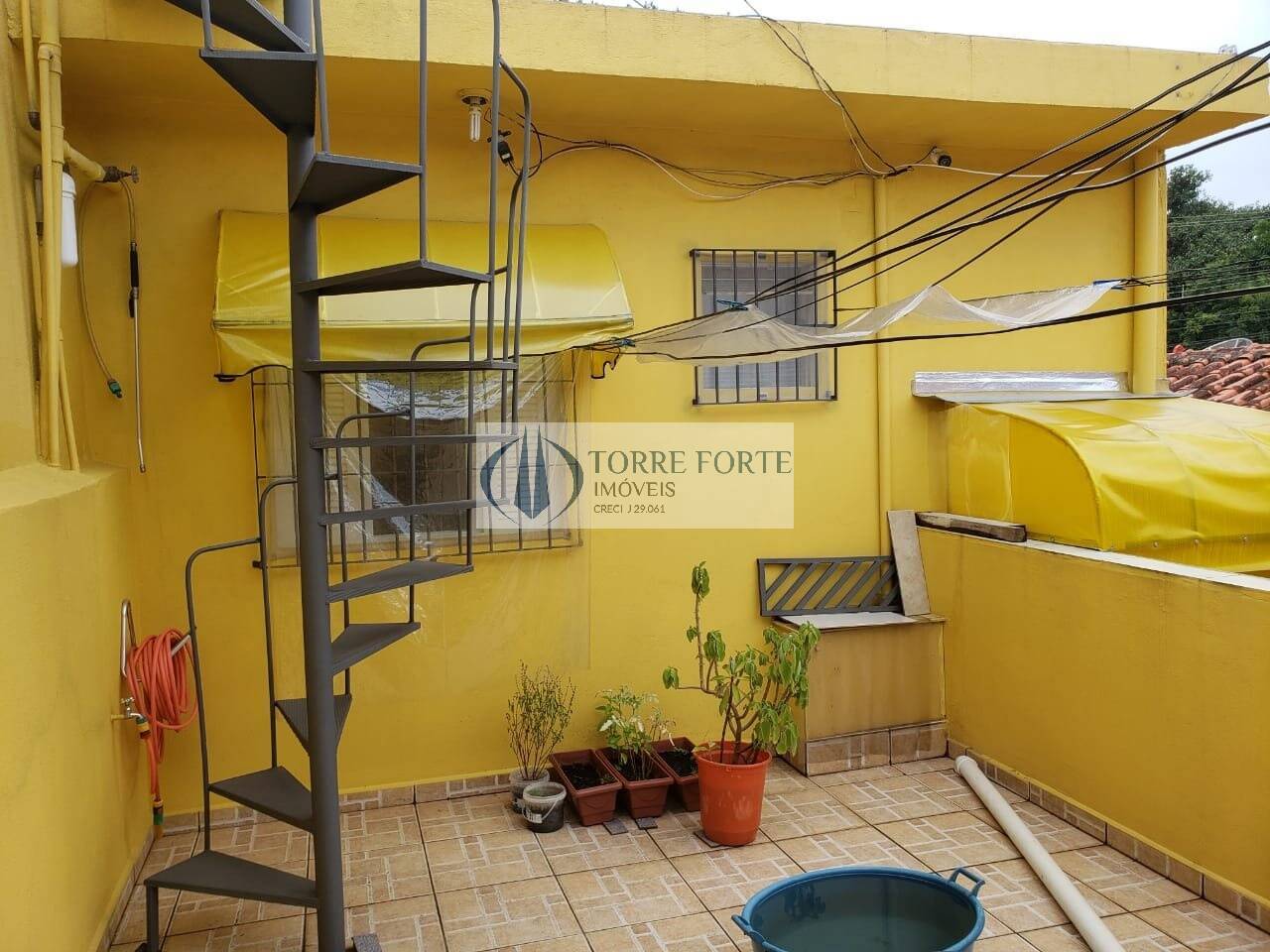 Casa à venda com 2 quartos, 198m² - Foto 7
