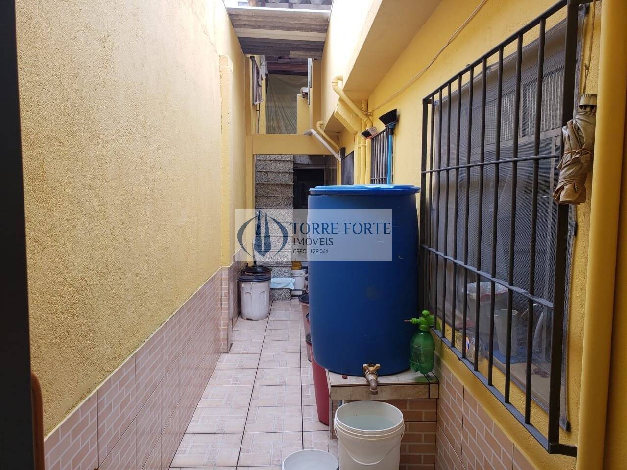 Casa à venda com 2 quartos, 198m² - Foto 12