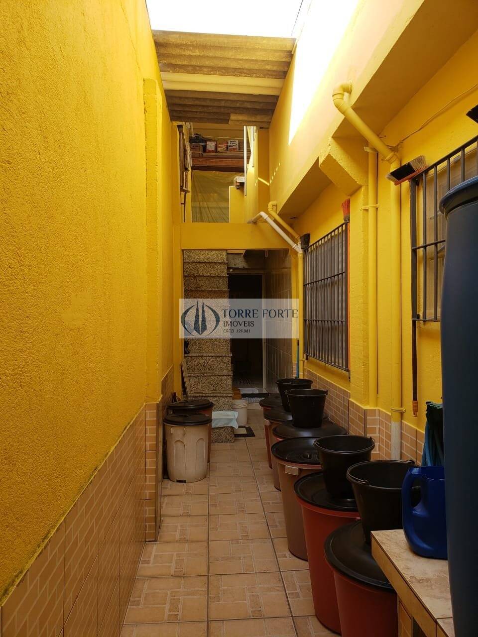 Casa à venda com 2 quartos, 198m² - Foto 13