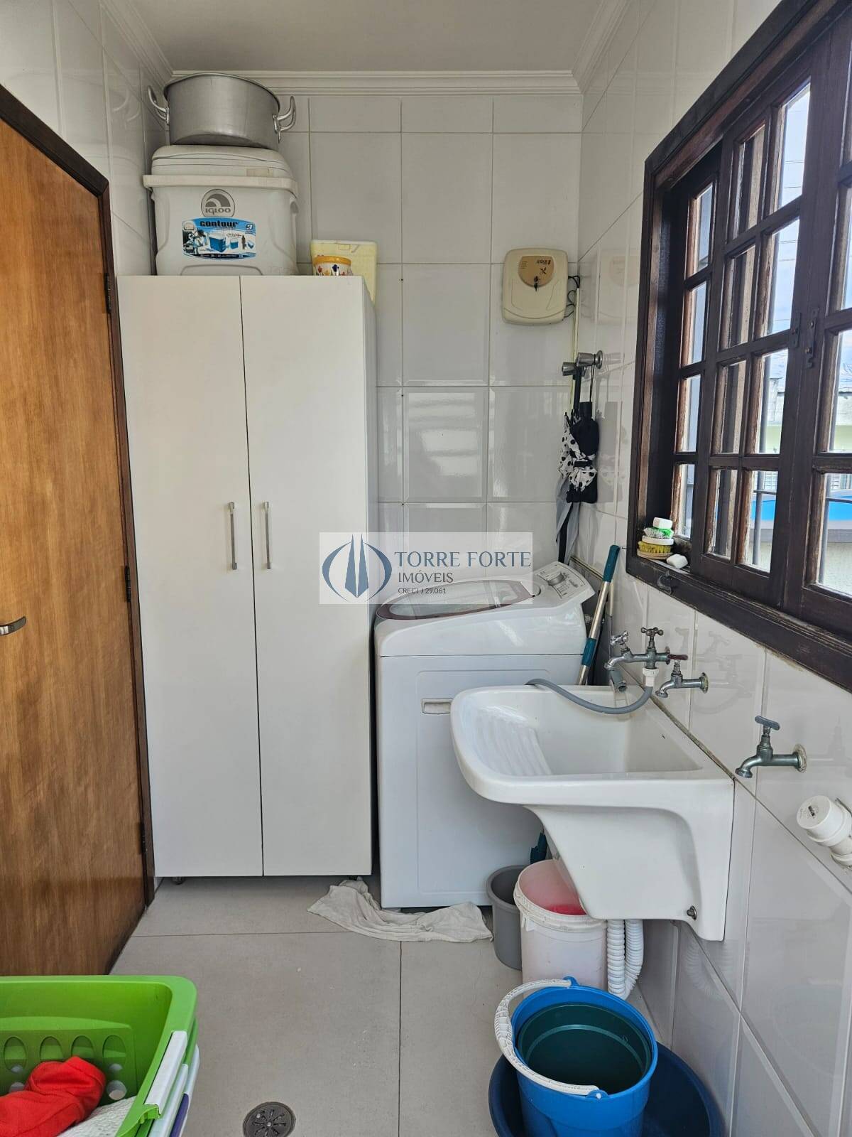 Casa à venda com 3 quartos, 200m² - Foto 23