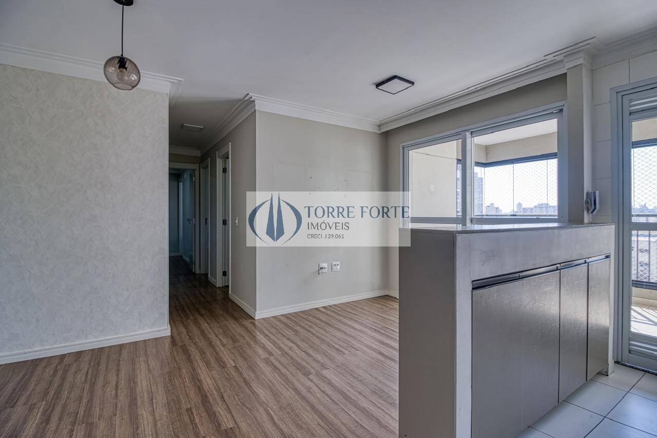 Apartamento à venda com 3 quartos, 66m² - Foto 3