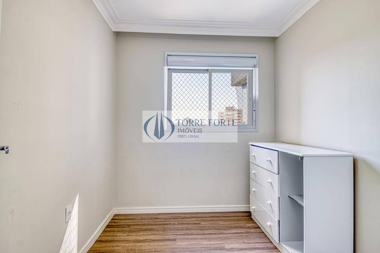 Apartamento à venda com 3 quartos, 66m² - Foto 13