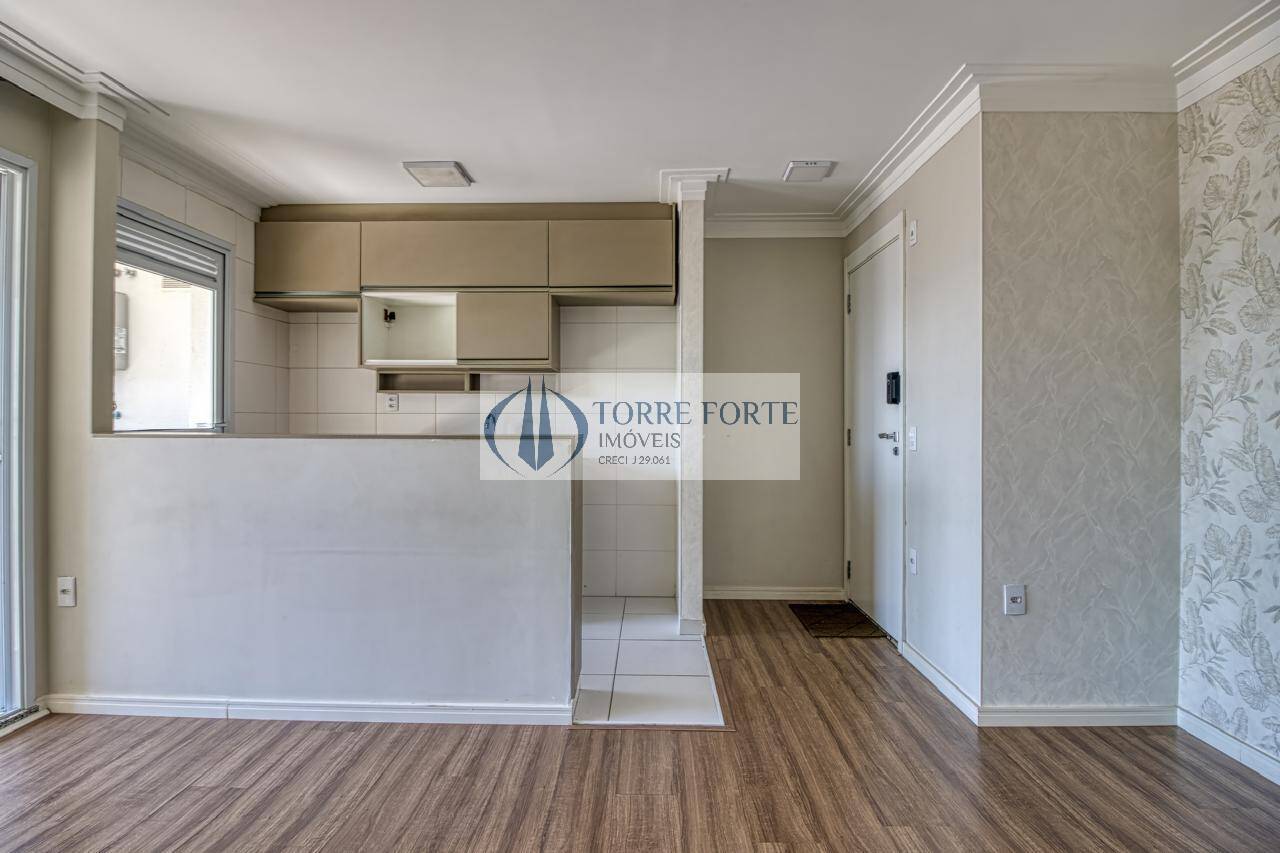 Apartamento à venda com 3 quartos, 66m² - Foto 2