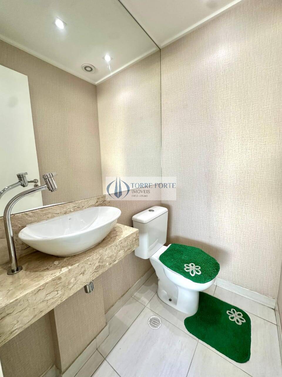 Apartamento à venda com 3 quartos, 135m² - Foto 13