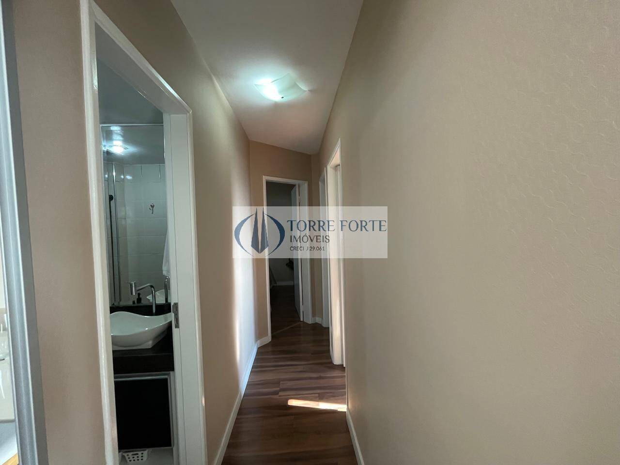Apartamento à venda com 3 quartos, 69m² - Foto 35