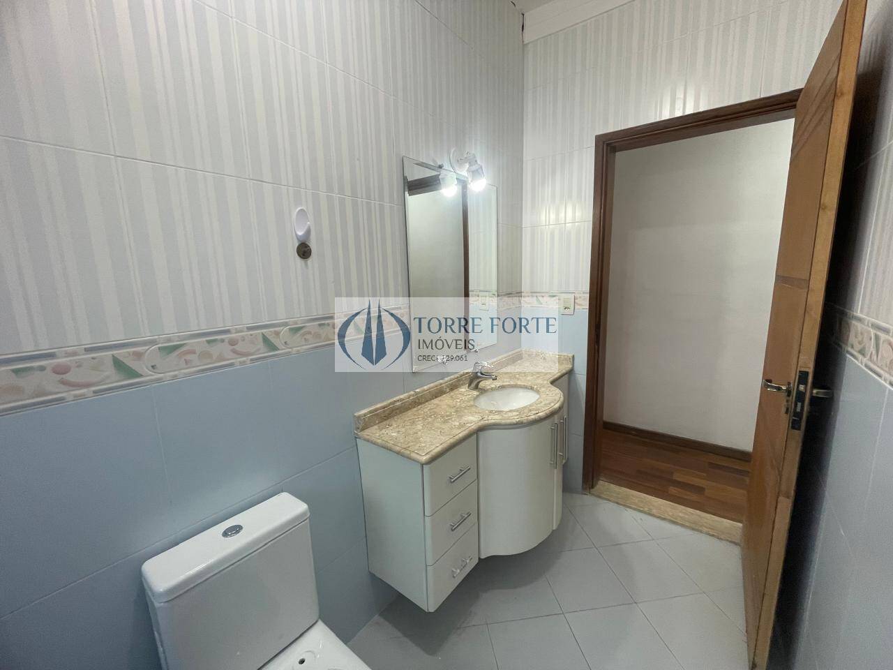 Casa, 3 quartos, 210 m² - Foto 32