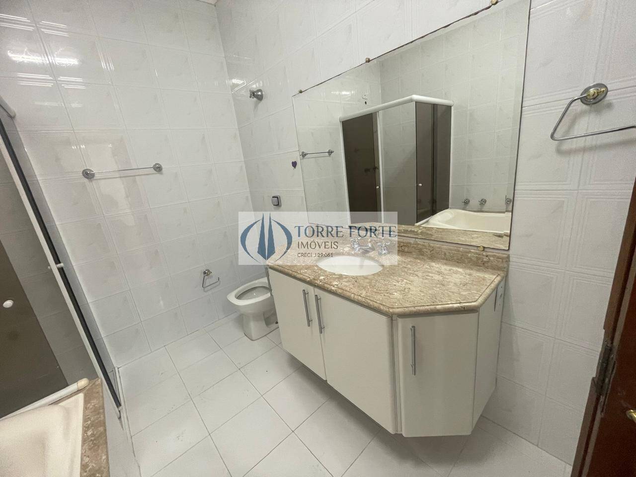 Casa, 3 quartos, 210 m² - Foto 29