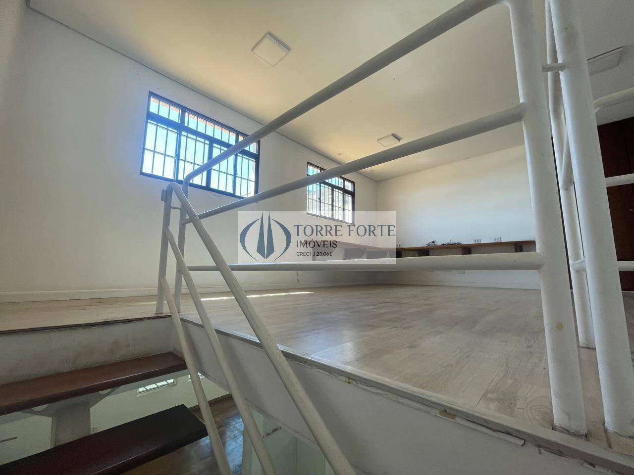 Casa, 3 quartos, 210 m² - Foto 35