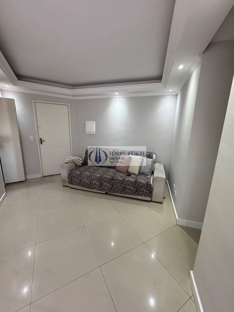 Apartamento à venda com 3 quartos, 60m² - Foto 3